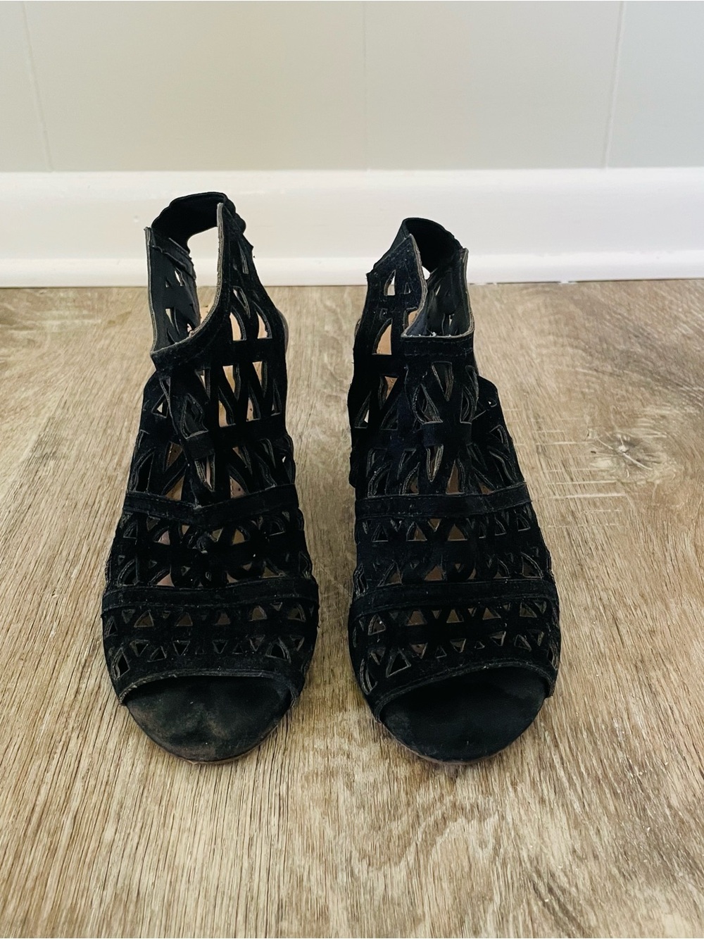 Restricted Black Cutout Cage Wedge Heel Sandals Women’s Size 8